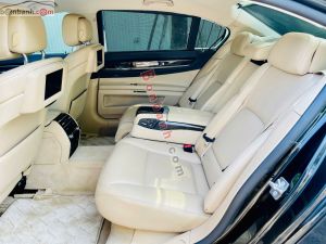 Xe BMW 7 Series 730Li 2011