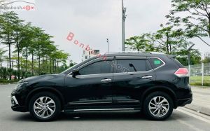 Xe Nissan X trail 2.5 SV Premium 2020