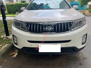Xe Kia Sorento 2.4 GAT Deluxe 2020